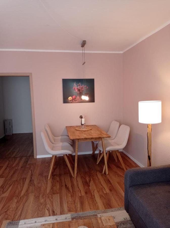 Ferienwohnung Greifenbach, Gartennutzung, Haustiere Willkommen Geyer Exteriör bild